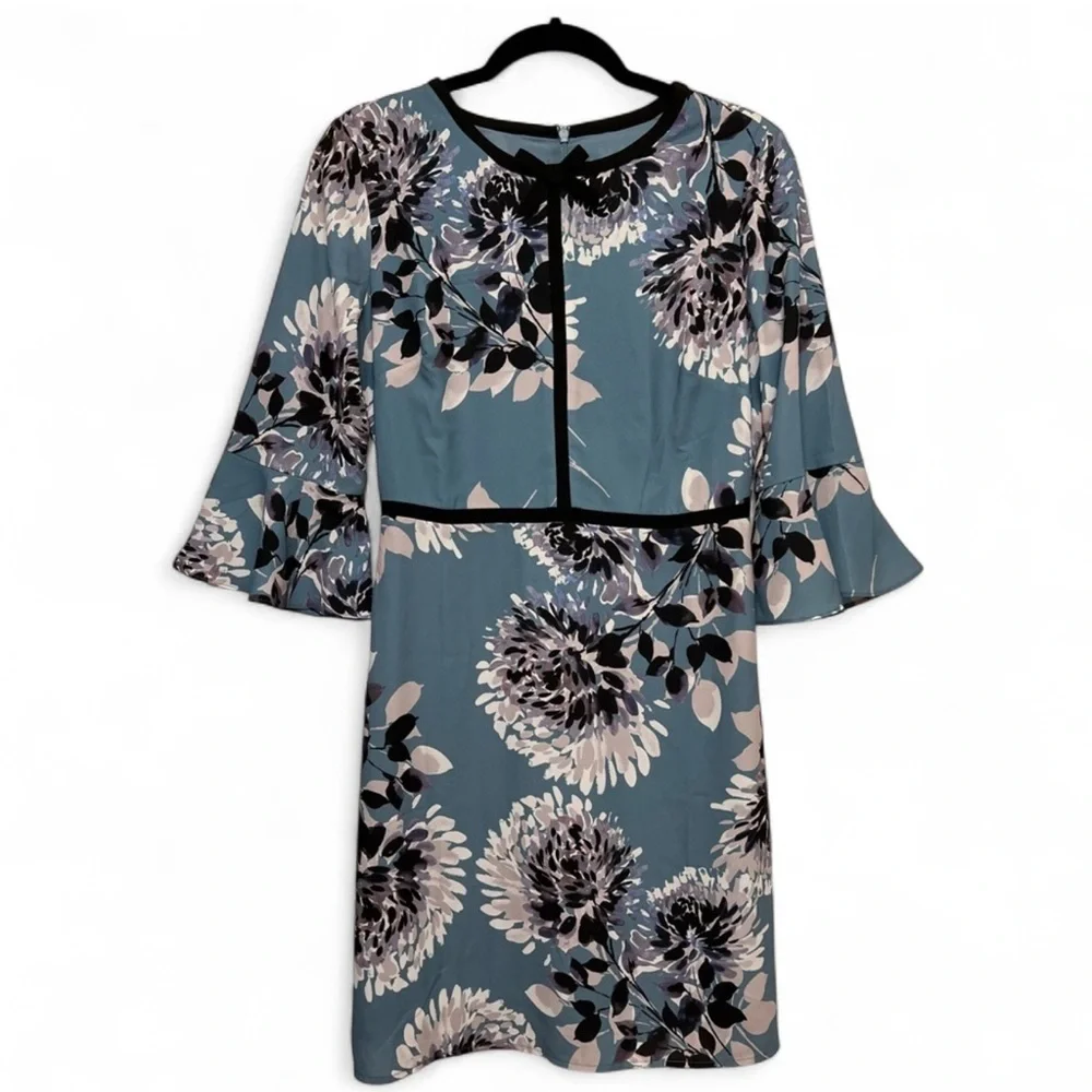 Lark & Ro Floral Bell-Sleeve Sheath Dress - Size S - Picture 2 of 10